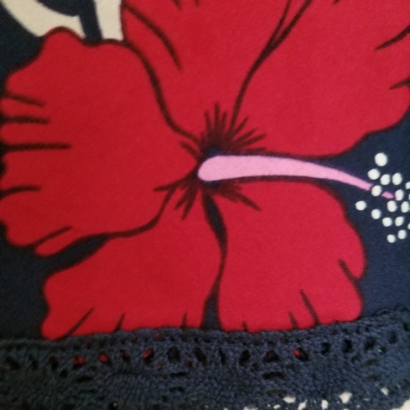 Roxy Hawaiian Skirt - Picture 3 of 8